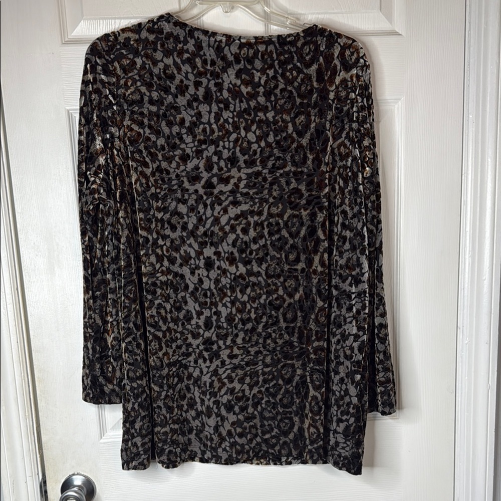 Susan Graver Black and Gray Sequin Long Sleeve Blouse - Picture 4 of 9